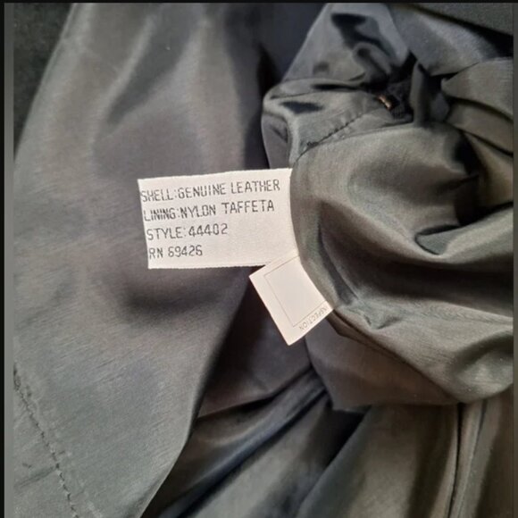 Vintage Wilsons Leather Midi Skirt Mermaid Dark Feminine Academia Witchy Goth - Picture 7 of 11